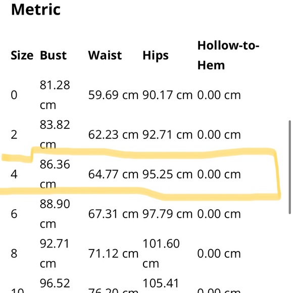 Madison James prom gown, size 4. Lavender colour, very sparkly all over. - Picture 6 of 6